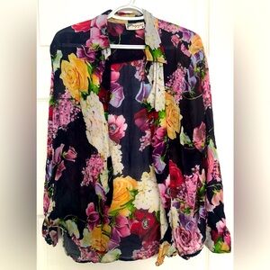 Light see-through multicoloured shirt with flowers, size M